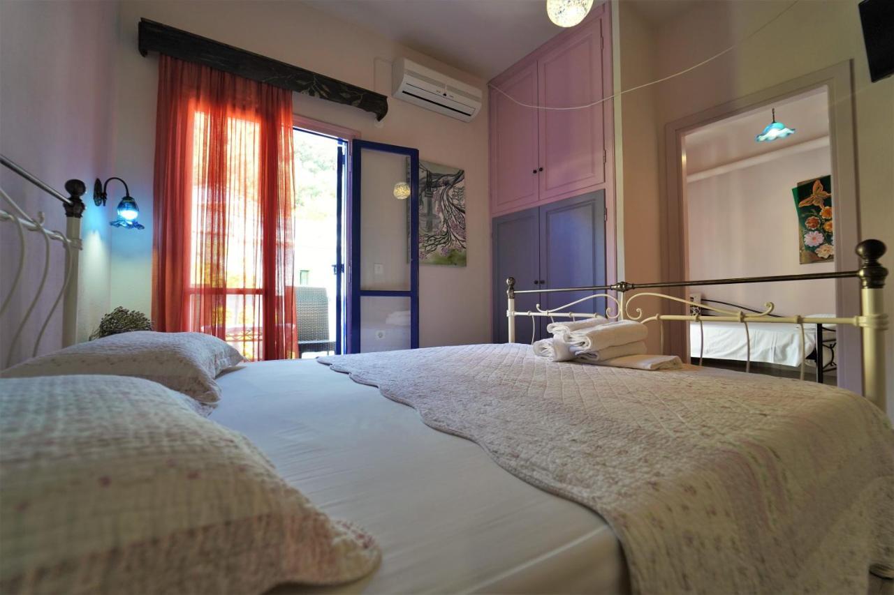 Antigoni Apartments Parga Esterno foto